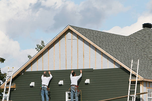 Professional Emergency Siding Repair technician working in Marlboro, NJ
